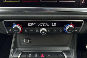 Audi Q3 35 TFSI Black Edition 5dr S Tronic [Tech Pro]
