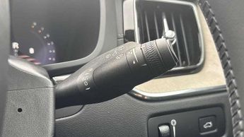 Volvo XC60 2.0 B5P Inscription 5dr AWD Geartronic