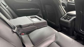 Volvo XC60 2.0 B5P Inscription 5dr AWD Geartronic