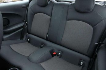 MINI Hatchback 1.5 Cooper 3dr Auto