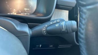 Volvo XC40 2.0 B4P Inscription 5dr AWD Auto