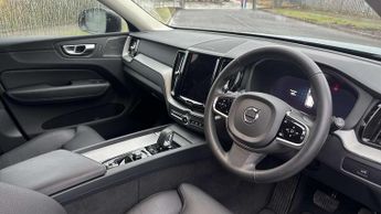 Volvo XC60 2.0 B5P Plus Dark 5dr AWD Geartronic
