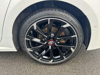 Toyota Corolla Touring Sport 2.0 VVT-i Hybrid GR Sport 5dr CVT