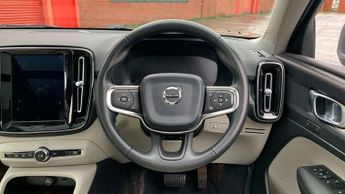Volvo XC40 2.0 T5 Inscription 5dr AWD Geartronic