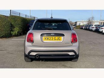 MINI Hatchback 5dr 1.5 Cooper Exclusive 5dr Auto