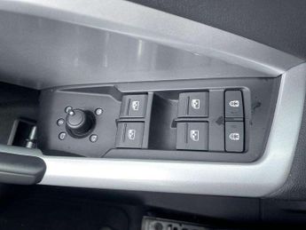 Audi Q3 45 TFSI e Technik 5dr S Tronic