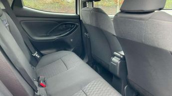Toyota Yaris 1.5 Hybrid Icon 5dr CVT