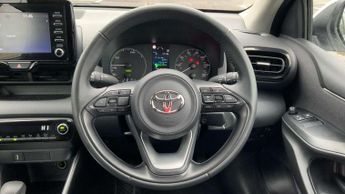 Toyota Yaris 1.5 Hybrid Icon 5dr CVT