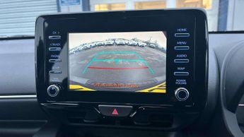 Toyota Yaris 1.5 Hybrid Icon 5dr CVT