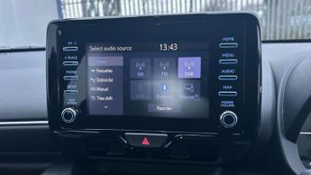 Toyota Yaris 1.5 Hybrid Icon 5dr CVT