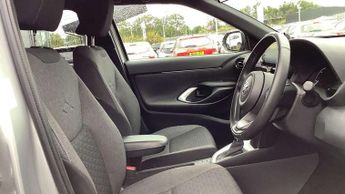 Toyota Yaris Cross 1.5 Hybrid Design 5dr CVT