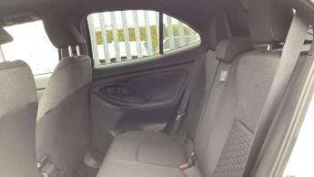 Toyota Yaris Cross 1.5 Hybrid Design 5dr CVT
