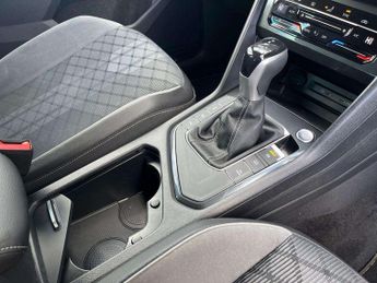 Volkswagen Tiguan 2.0 TDI R-Line 5dr DSG
