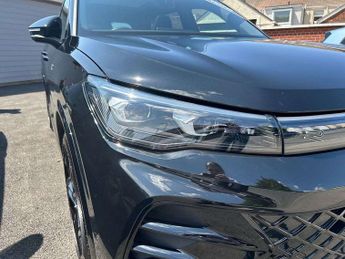 Volkswagen Tiguan 2.0 TSI 265 4Motion Black Edition 5dr DSG