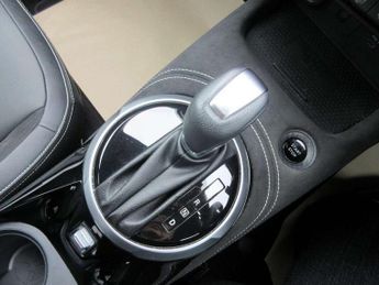 Nissan Juke 1.6 Hybrid Tekna+ 5dr Auto