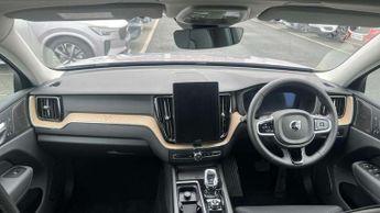 Volvo XC60 2.0 T6 [350] PHEV Plus Dark 5dr AWD Geartronic