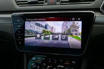 Skoda Superb 2.0 TDI CR Sport Line Plus 5dr DSG