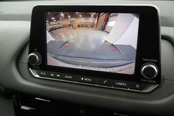 Nissan Qashqai 1.3 DiG-T MH 158 Acenta Premium 5dr Xtronic