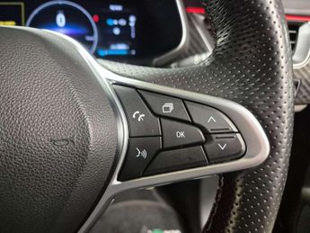 Renault Arkana 1.6 E-TECH Hybrid 145 R.S. Line 5dr Auto