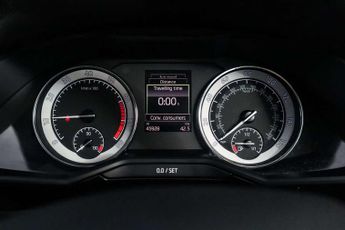 Skoda Superb 2.0 TSI Laurin + Klement 5dr DSG