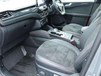 Ford Kuga 2.5 PHEV ST-Line X 5dr CVT