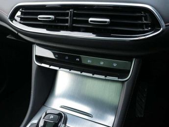 MG HS 1.5 T-GDI Exclusive 5dr DCT