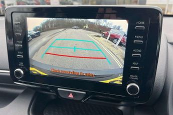 Toyota Yaris 1.5 Hybrid Design 5dr CVT