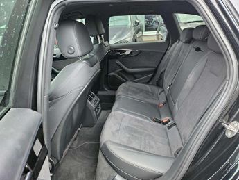Audi A4 Avant 35 TFSI Black Edition 5dr S Tronic