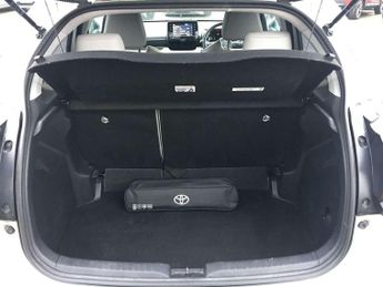 Toyota Yaris 1.5 Hybrid Excel 5dr CVT