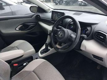 Toyota Yaris 1.5 Hybrid Excel 5dr CVT