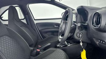 Toyota Aygo X 1.0 VVT-i Edge 5dr Auto