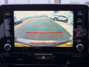 Toyota Yaris 1.5 Hybrid GR Sport 5dr CVT