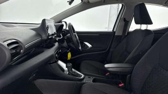 Toyota Yaris 1.5 Hybrid Icon 5dr CVT