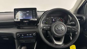 Toyota Yaris 1.5 Hybrid Icon 5dr CVT