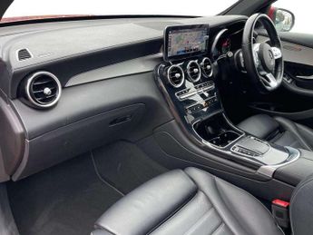 Mercedes-Benz GLC GLC 300 4Matic AMG Line 5dr 9G-Tronic