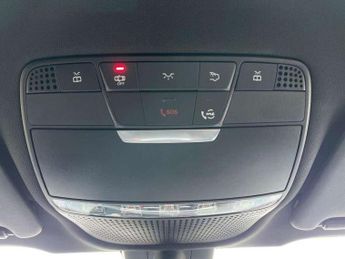 Mercedes-Benz GLC GLC 300 4Matic AMG Line 5dr 9G-Tronic