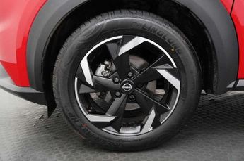 Nissan Juke 1.6 Hybrid N-Connecta 5dr Auto