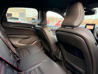 Renault Arkana 1.6 E-TECH Hybrid 145 R.S. Line 5dr Auto