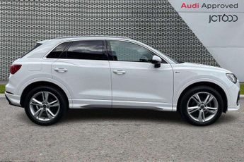 Audi Q3 35 TFSI S Line 5dr S Tronic