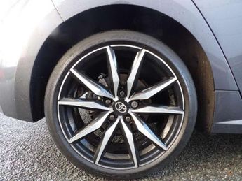 Toyota Corolla 1.8 Hybrid GR Sport 5dr CVT