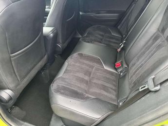 Toyota C-HR 1.8 Hybrid Lime Edition 5dr CVT