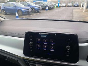 Volkswagen T-Roc 1.5 TSI Life 5dr DSG