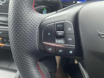 Ford Kuga 2.5 PHEV ST-Line Edition 5dr CVT