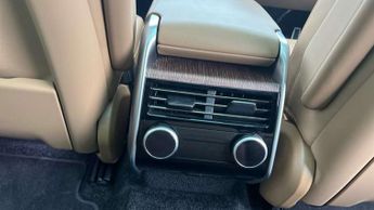 Land Rover Range Rover 3.0 D350 SE 4dr Auto