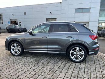 Audi Q3 35 TFSI S Line 5dr S Tronic