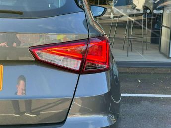 SEAT Arona 1.0 TSI 115 XPERIENCE Lux 5dr DSG