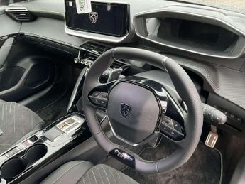 Peugeot 208 1.2 Hybrid 110 GT Premium 5dr e-DSC6