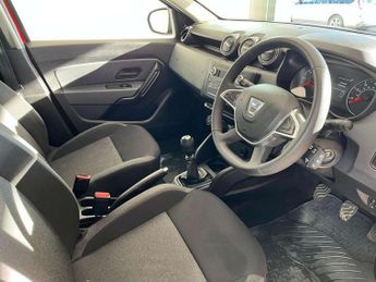 Dacia Duster 1.0 TCe 100 Bi-Fuel Essential 5dr