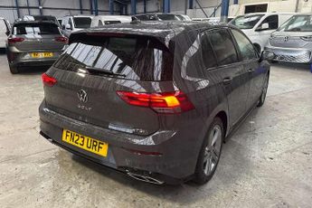 Volkswagen Golf 1.5 eTSI 150 R-Line 5dr DSG