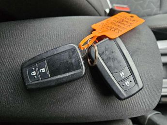 Suzuki Swace 1.8 Hybrid SZ-T 5dr CVT